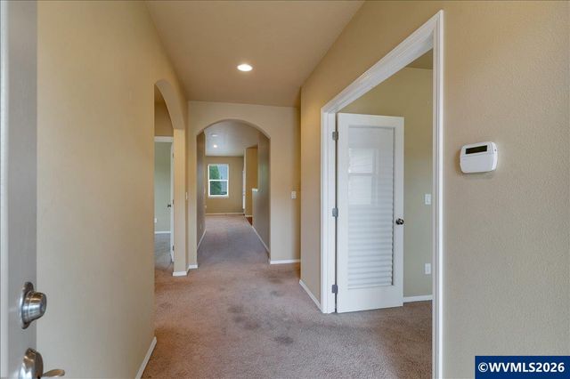 911 Ike Mooney Rd NE, Silverton, OR 97381