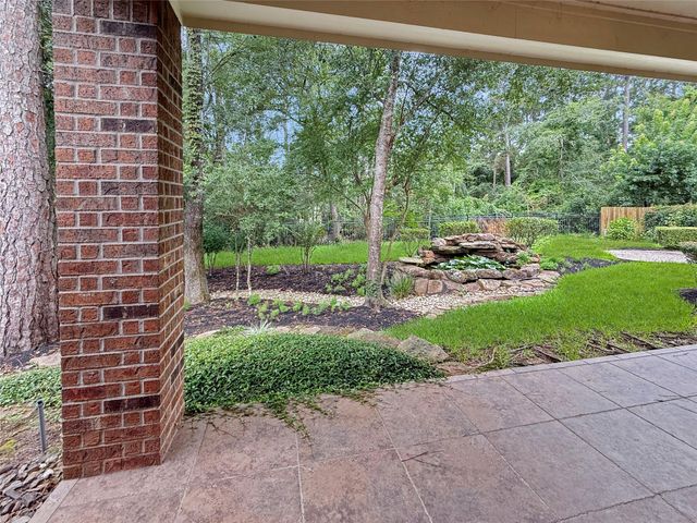 110 W Lansdowne Circle, The Woodlands, TX 77382