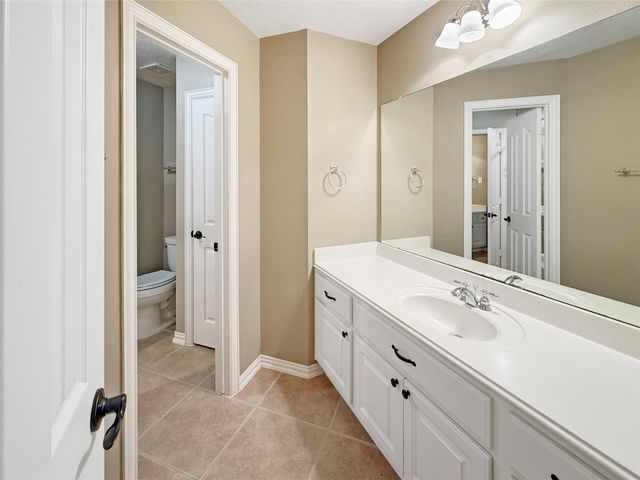 110 W Lansdowne Circle, The Woodlands, TX 77382