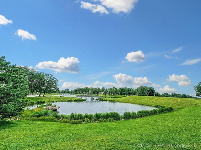 19061 E Wilderness Road, Cookson, OK 74427