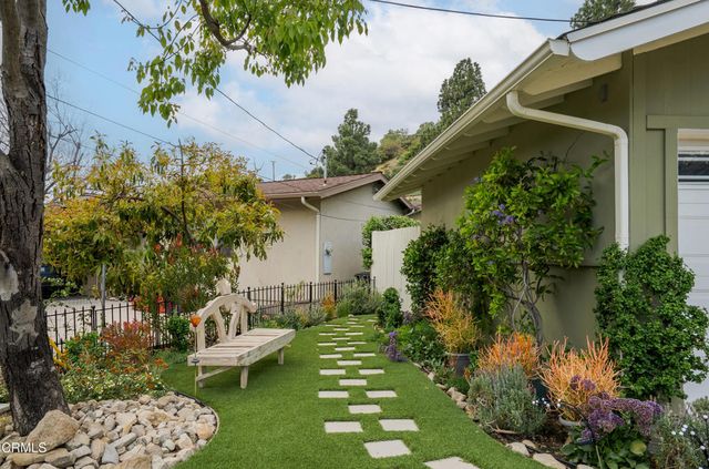 5015 Verwood Avenue, Glendale, CA 91214