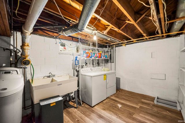 910 Vine Street, West Lafayette, IN 47906