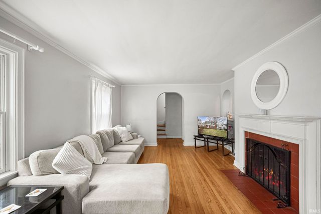 910 Vine Street, West Lafayette, IN 47906