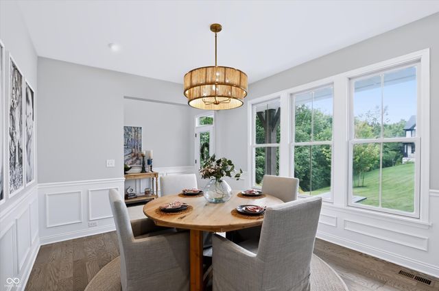 230 Elmsborough Bend, Westfield, IN 46074