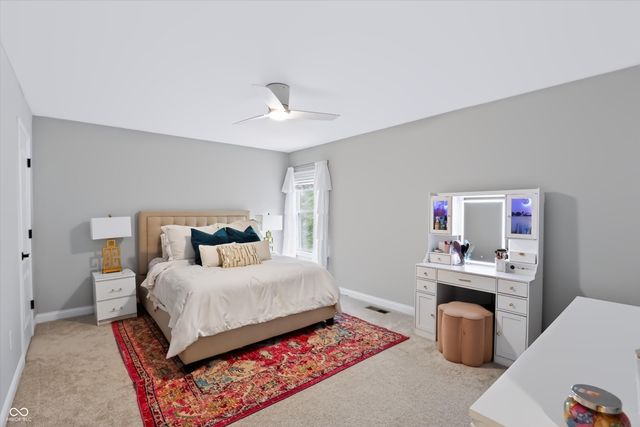 230 Elmsborough Bend, Westfield, IN 46074