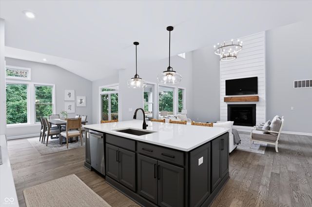 230 Elmsborough Bend, Westfield, IN 46074