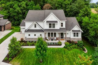 230 Elmsborough Bend, Westfield, IN 46074