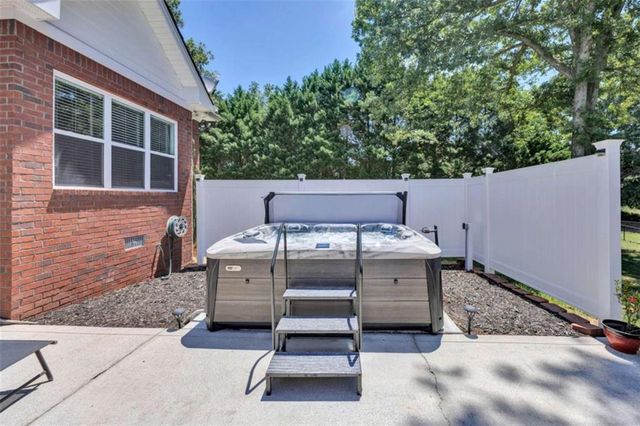 45 Walnut Lane, Covington, GA 30014