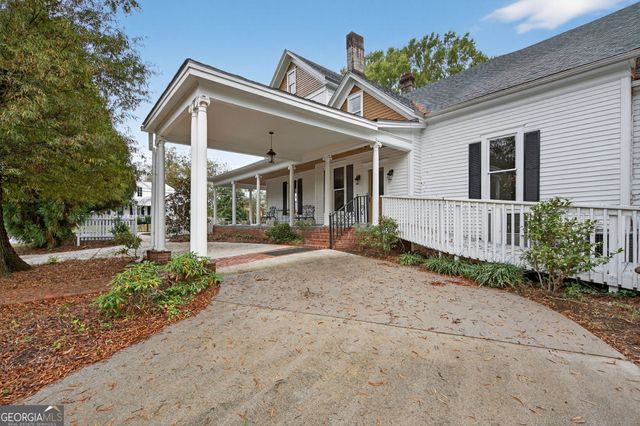 108 King Street, Adairsville, GA 30103