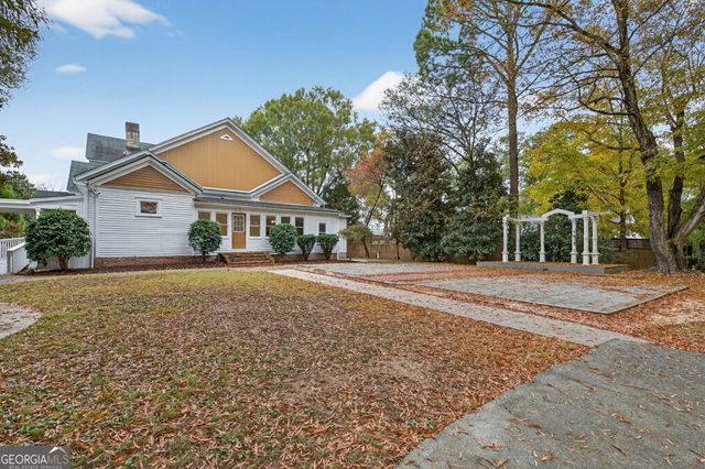 108 King Street, Adairsville, GA 30103