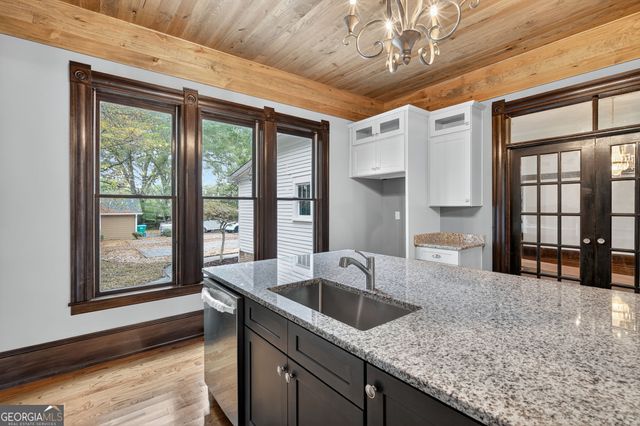 108 King Street, Adairsville, GA 30103