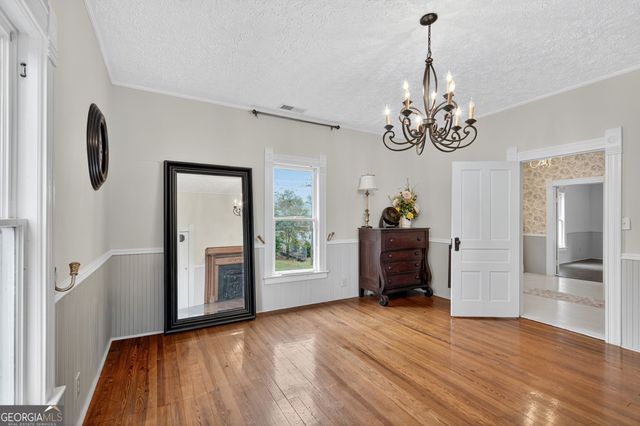 108 King Street, Adairsville, GA 30103