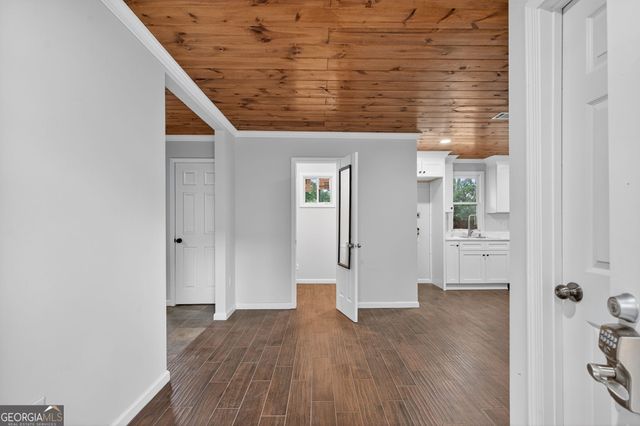 108 King Street, Adairsville, GA 30103