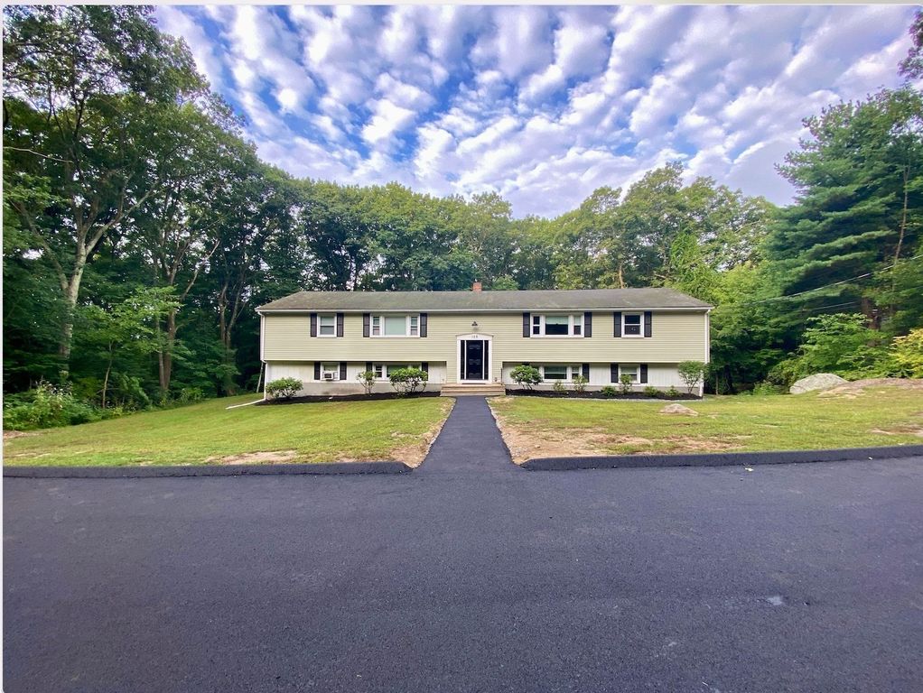 128 Cheryl Lane 1R, Holliston, MA 01746