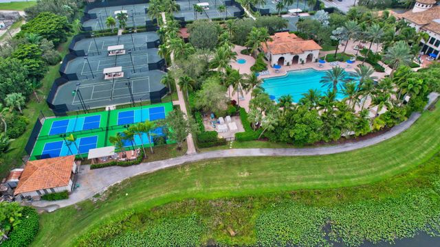 9187 Redonda Drive, Boca Raton, FL 33496