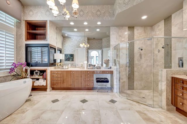 9187 Redonda Drive, Boca Raton, FL 33496