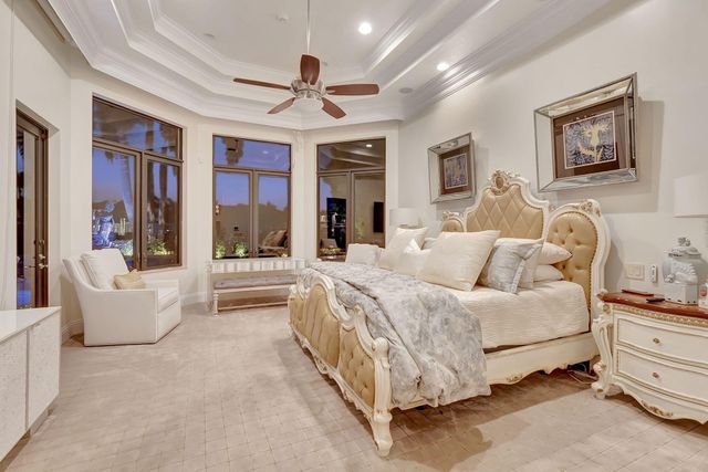 9187 Redonda Drive, Boca Raton, FL 33496