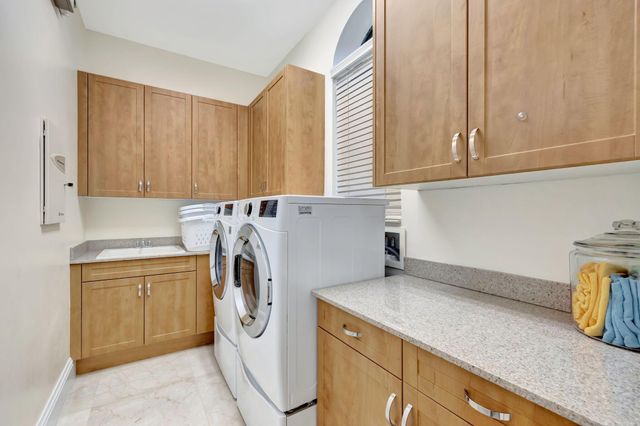 9187 Redonda Drive, Boca Raton, FL 33496