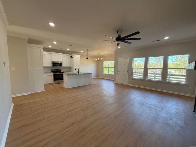 503 Madeleine Circle, Austin, AR 72007