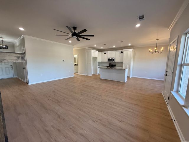 503 Madeleine Circle, Austin, AR 72007
