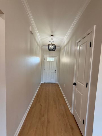503 Madeleine Circle, Austin, AR 72007