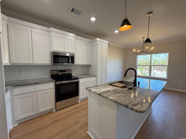 503 Madeleine Circle, Austin, AR 72007