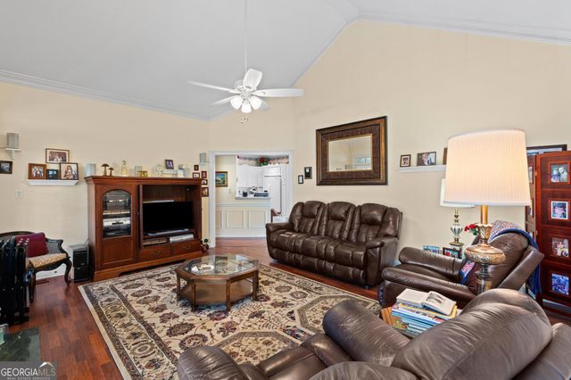 7581 Livingston Drive, Jonesboro, GA 30236
