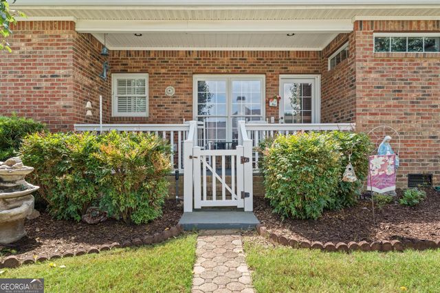 7581 Livingston Drive, Jonesboro, GA 30236