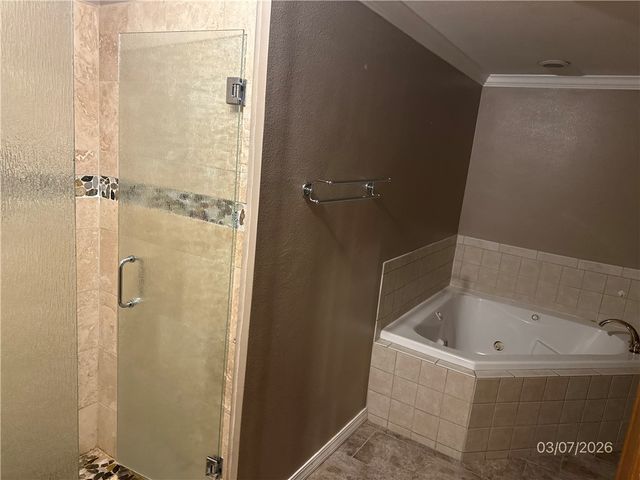 2710 Camelot Drive, Russellville, AR 72801