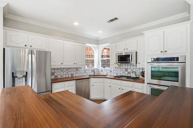 3848 Walden Way, Dallas, TX 75287