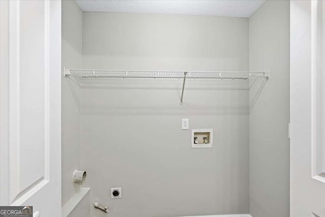 4634 W Noah Valley, Acworth, GA 30101