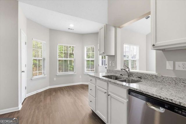 4634 W Noah Valley, Acworth, GA 30101