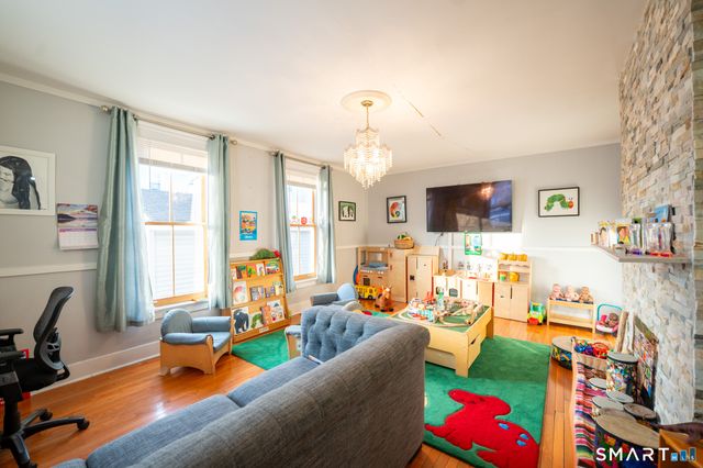 27 Woolsey Street, New Haven, CT 06513