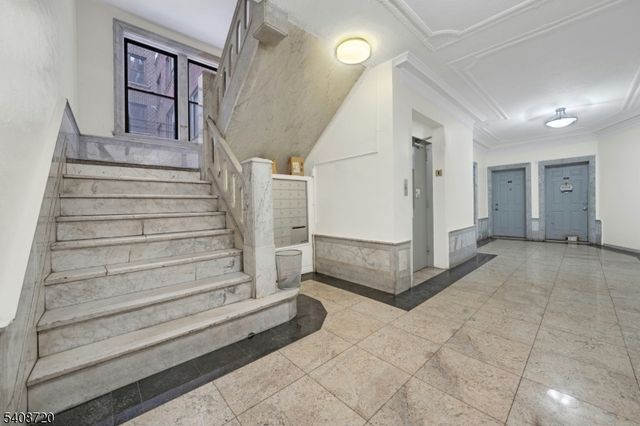 277 Harrison Ave, Jersey City, NJ 07304