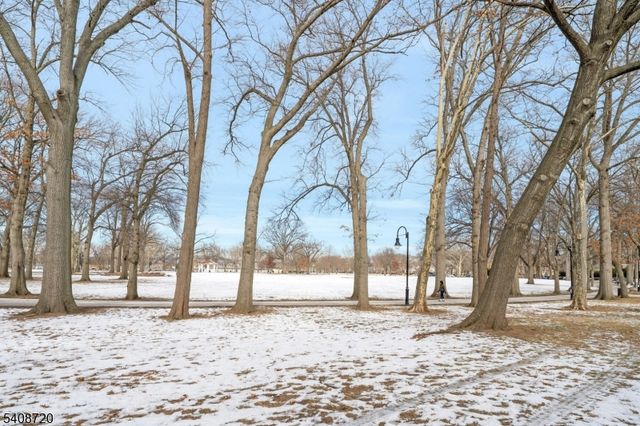 277 Harrison Ave, Jersey City, NJ 07304