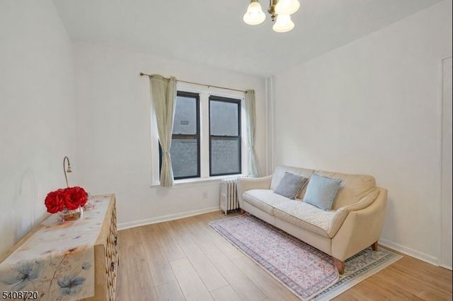 277 Harrison Ave, Jersey City, NJ 07304