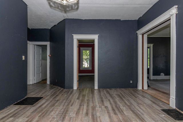 205 W Sherwood Street, Decatur, MI 49045