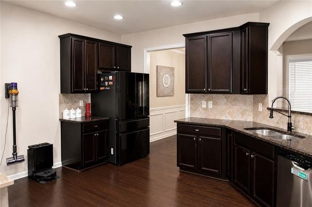 730 Middleton Place, Alpharetta, GA 30004