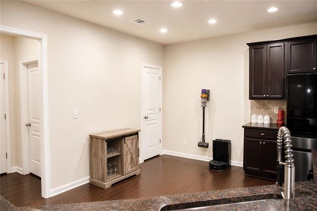 730 Middleton Place, Alpharetta, GA 30004