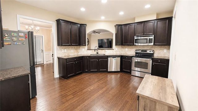 730 Middleton Place, Alpharetta, GA 30004
