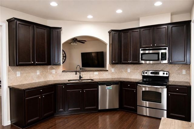 730 Middleton Place, Alpharetta, GA 30004