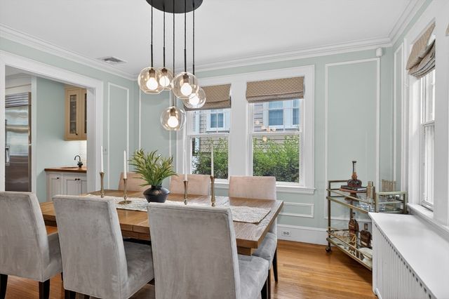 35 Richardson Rd, Belmont, MA 02478