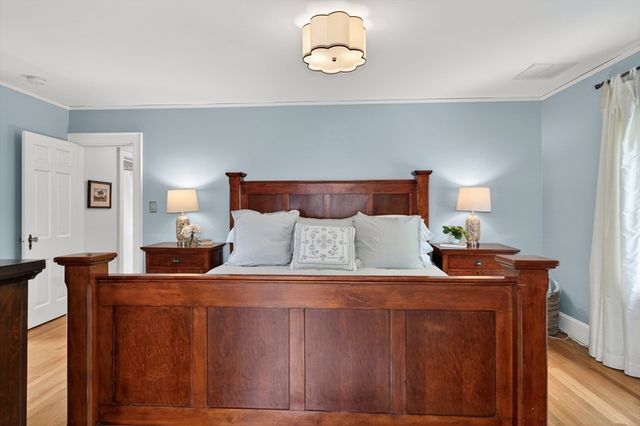 35 Richardson Rd, Belmont, MA 02478