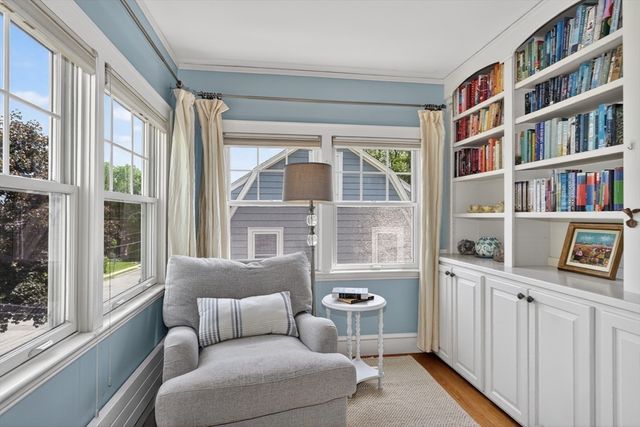 35 Richardson Rd, Belmont, MA 02478