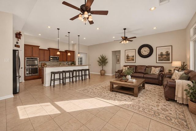 1011 Worth Creek Lane, Katy, TX 77494