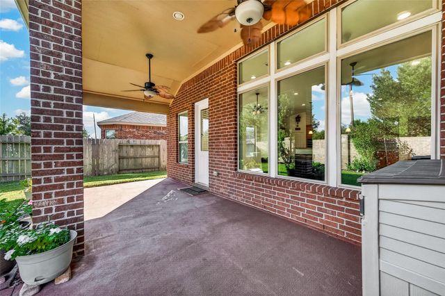 1011 Worth Creek Lane, Katy, TX 77494