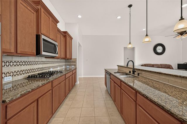 1011 Worth Creek Lane, Katy, TX 77494