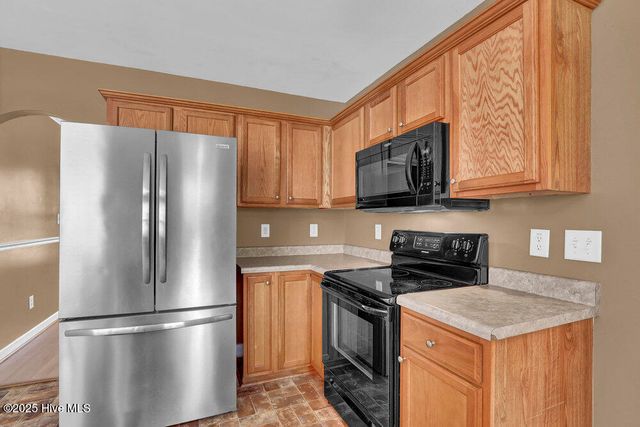215 Rudolph Lane, Hubert, NC 28539