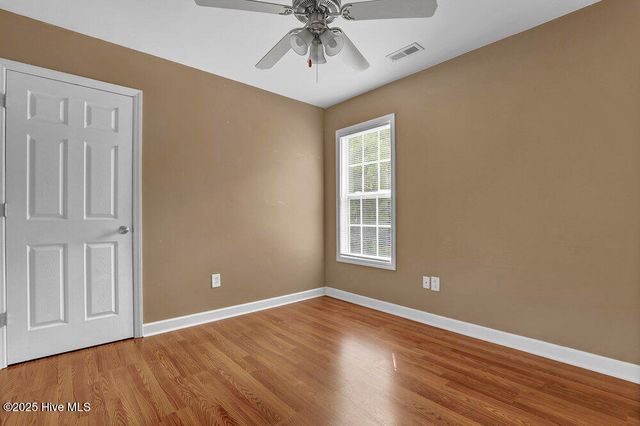 215 Rudolph Lane, Hubert, NC 28539