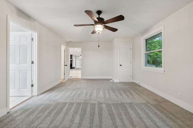 909 Plateau Pkwy, Nashville, TN 37205